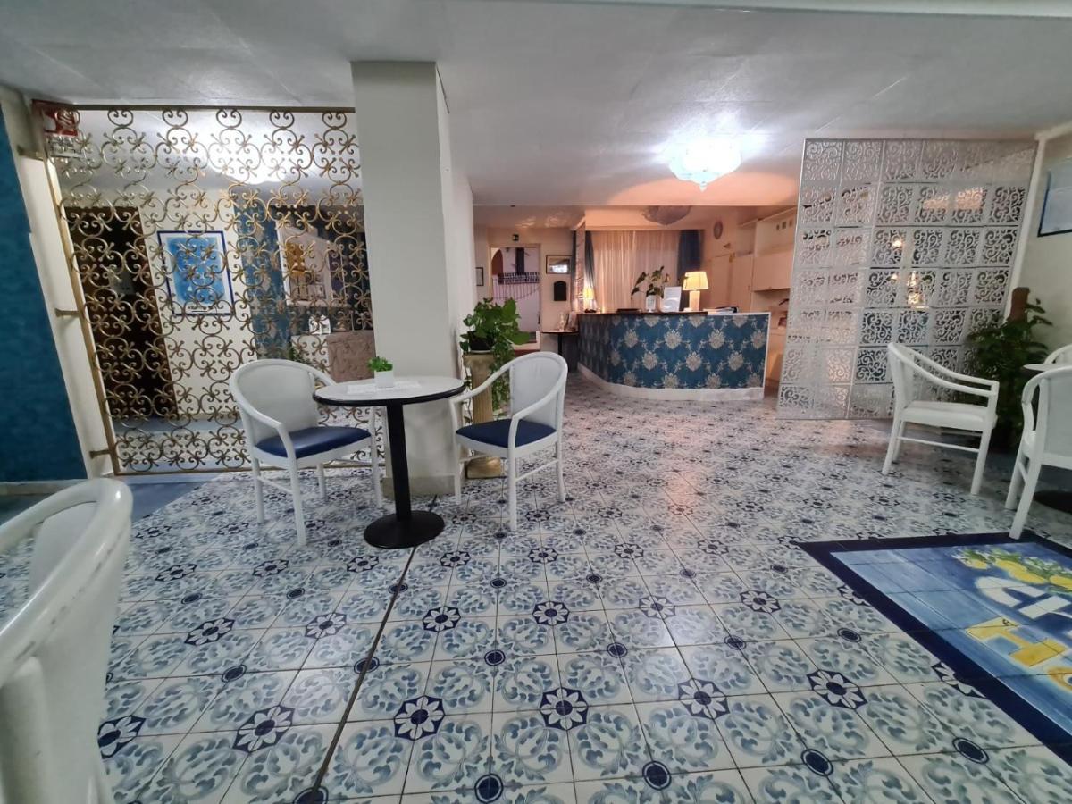 Baia Degli Dei Apartment Джардини Наксос Екстериор снимка