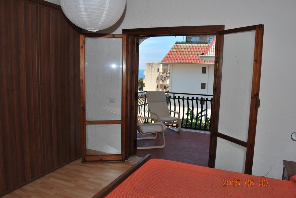Baia Degli Dei Apartment Джардини Наксос Стая снимка