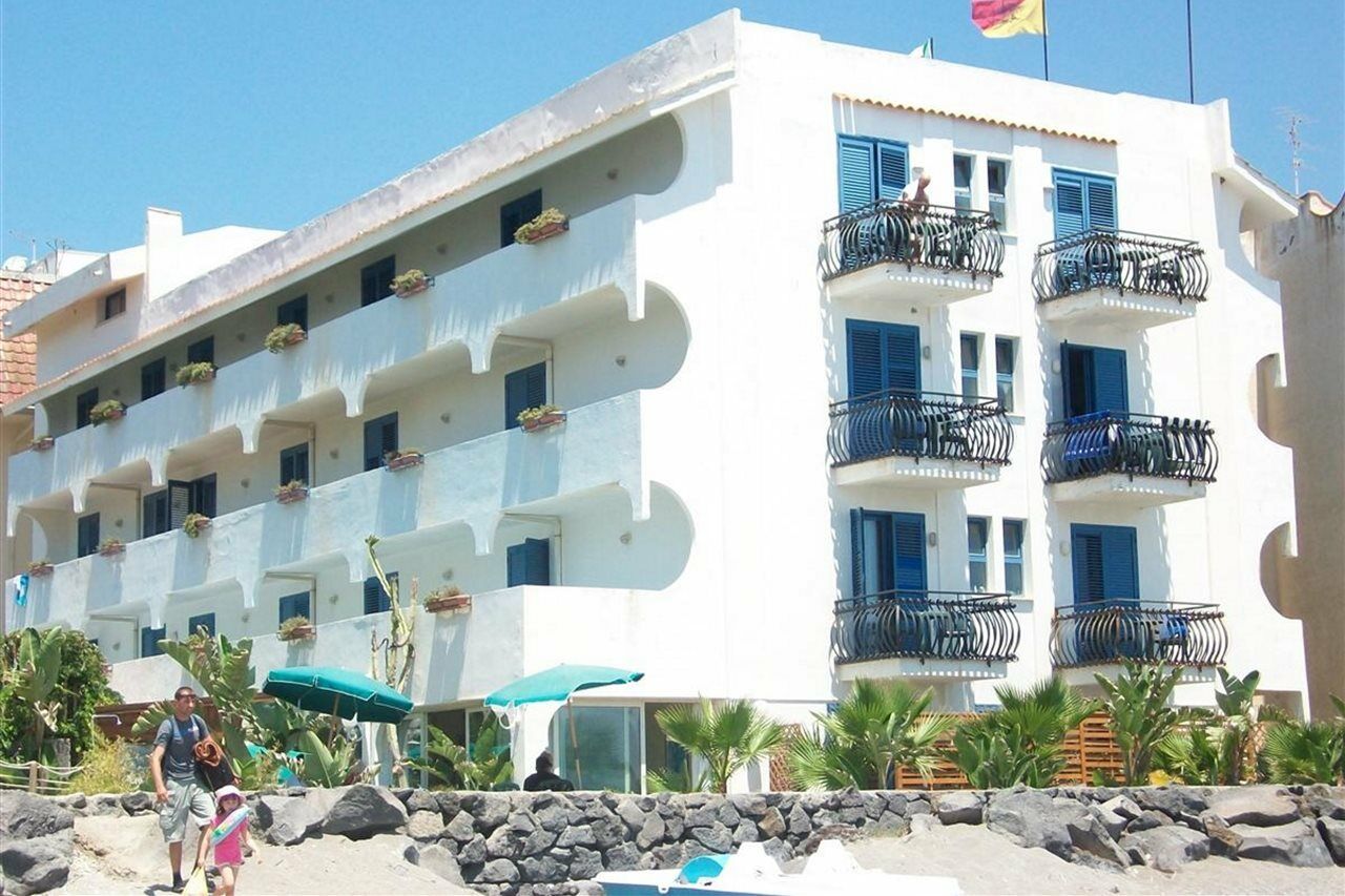 Baia Degli Dei Apartment Джардини Наксос Екстериор снимка